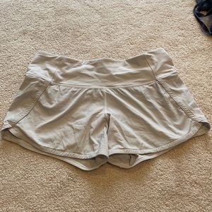 light grey lulu lemon speedup shorts